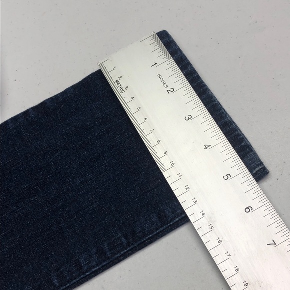 KENNETH COLE DARKWASH SKINNY JEANS 27x31 ⭐️ - Picture 12 of 12